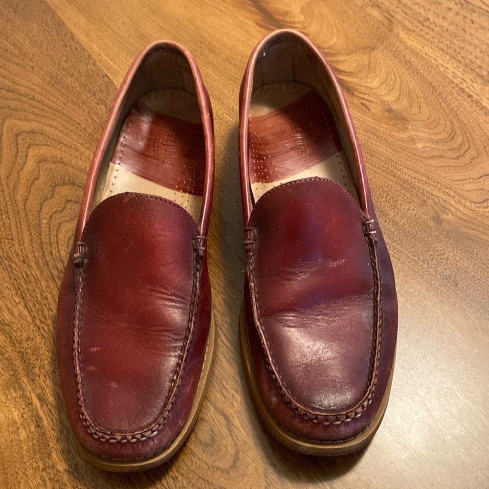 WeeJuna Loafers